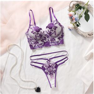 Ensemble soutien-gorge push-up brodé floral transparent taille basse et string sexy ajustable pour <span class=keywords><strong>jeune</strong></span> femme - Vente en gros - Product Image 1