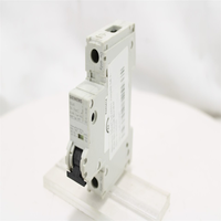 PLC Apto para 5SJ4111-7HG40 SENTRON MCB |   1P 5A 240V |   14kA C-Trip |   Riel DIN al por Mayor
