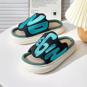 Cixi Aida Groothandel Zomer Super Zachte Borduurwerk Logo Home Slides Voor Vrouwen En Mannen, Open Teen Anti Slipper Slides