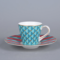 Pour les ensembles de vaisselle de luxe en porcelaine pour restaurants-motif d'incrustation d'or étanche et résistant au four