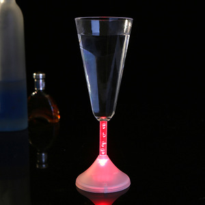 Vaso de Vidrio con Luces LED Intermitentes para Niños, con Líquido Luminoso Activado por Luz, Resistente al Agua y Duradero, para Fiestas de Halloween, Venta al Por Mayor - Product Image 5