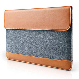 Estuche delgado de tamaño personalizado con funda para portátil de fieltro - Product Image 1