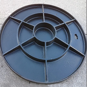 Couvercle de manhole carré en <span class=keywords><strong>fonte</strong></span> d'acier sur mesure 400*600 pour usage extérieur en parc, haute pression 400KN, durable, anti-corrosion, résistant au feu - Product Image 5