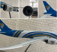 Modèle d'avion de ligne Oman Air 150cm résine livrée personnalisée Boeing 787 simulateur de vol écologique avec trépied de support