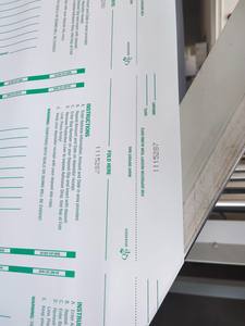 Impresora de Inyección de Tinta Térmica Innovadora V600 de Larga Vida Útil y Mínimo <span class=keywords><strong>Mantenimiento</strong></span> para Códigos de Lote de URL de Sitio <span class=keywords><strong>Web</strong></span> en Envases de Cosméticos - Product Image 2