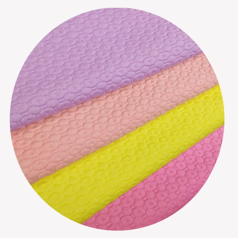 Polyester Bubble Cloth Sandwich Baumwolle Luftschicht gestrickt Jacquard Stoff 320g Sweatshirt Stoff bunten Stoff