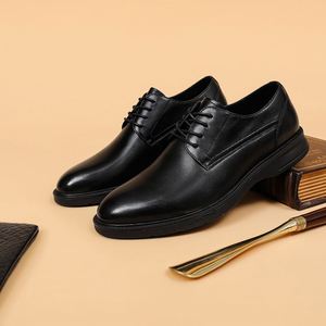 Chaussures d'été en cuir pour hommes, style britannique, bout rond, légères, respirantes, noires, mocassins à enfiler, décontractées, pour affaires et occasions habillées - Product Image 4