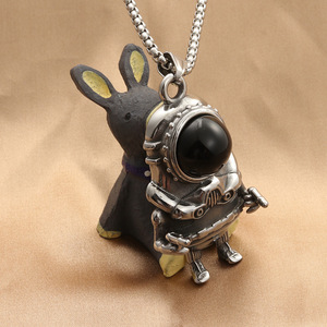 <b>Titanium</b> Steel Astronaut Pendant Necklace Cartoon Space Style Men's Jewelry Everyday Wear Polished Finish - Product Image 4