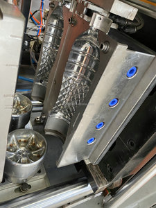 Macchina per Soffiaggio Plastica 2000BPH, Macchina per Produzione Bottiglie PET, Prezzo Macchina Automatica per Bottiglie d'Acqua da 2000ml, Spedizione Rapida - Product Image 5