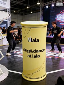 <span class=keywords><strong>Mostrador</strong></span> Plegable Portátil para Ferias Comerciales, Marco de Aluminio Sostenible, Impresión Térmica, Reutilizable para Ferias, Eventos y Mesas Promocionales - Product Image 1