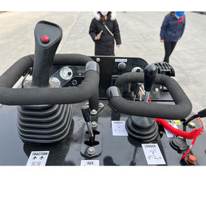 محرك هيدروليكي مع مسار مطاطي من نوع EPA CE ديزل Skid صغير مع Skid - Product Image 3