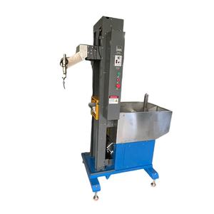 Nouvel élévateur à injection entièrement automatique pour l'emballage alimentaire, conception nouvelle et entièrement adaptée aux produits. - Product Image 2