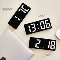 Radio de table numérique 3D avec contrôle LED, série Runaway Stage Hotel, chambre portable, radio électronique, réveil numérique avec type C