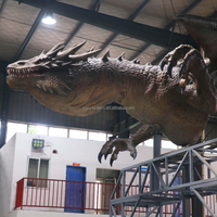 Effets stroboscopiques de fumée de Dragon noir mécanique dynamique de Dragon Animatronic crachant des flammes pour l'utilisation scolaire de centre commercial de parc à thème