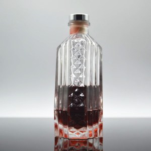 Vide fantaisie élégant écologique 500ml 750ml bouteilles en verre pour l'<span class=keywords><strong>alcool</strong></span> whisky vodka rhum <span class=keywords><strong>gin</strong></span> avec couvercle et rétractable - Product Image 5