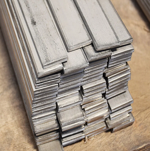 Barre plate en acier au carbone laminé à chaud DIN 10130, résistante à la corrosion, structure de support de réservoir pour équipement de traitement de l'eau, découpe - Product Image 1