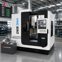 Centre d'usinage vertical CNC VMC650 économique certifié CE avec broche BT40 et commande Mitsubishi pour l'usinage de moules métalliques