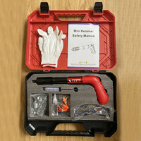 Pistolet à clous manuel mini en acier inoxydable avec poignée en plastique, 5 vitesses réglables, qualité industrielle, OEM/ODM, pour projets de bricolage à domicile, facile à utiliser