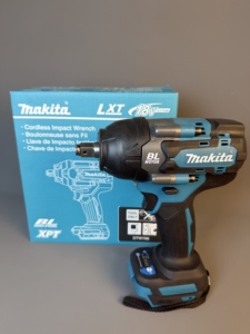 Llave <span class=keywords><strong>de</strong></span> <span class=keywords><strong>Impacto</strong></span> Inalámbrica <span class=keywords><strong>Makita</strong></span> DTW700Z LXT <span class=keywords><strong>de</strong></span> 18V, 1000Nm <span class=keywords><strong>de</strong></span> Alto Torque, XPT Impermeable, 1/2 Pulgada, Unidad sin Batería - Product Image 1