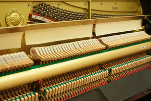 Vente chaude utilisé Piano droit nouveau modèle Japon Instruments de clavier de musique grande valeur avec un bon prix - Product Image 4