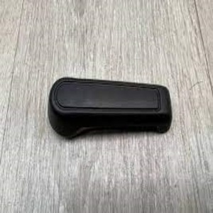 มือหมุนกระจกหน้าต่าง Toyota 69272-BZ040 ด้านขวา แบบใช้มือหมุน สำหรับประตูรถยนต์ - Product Image 1