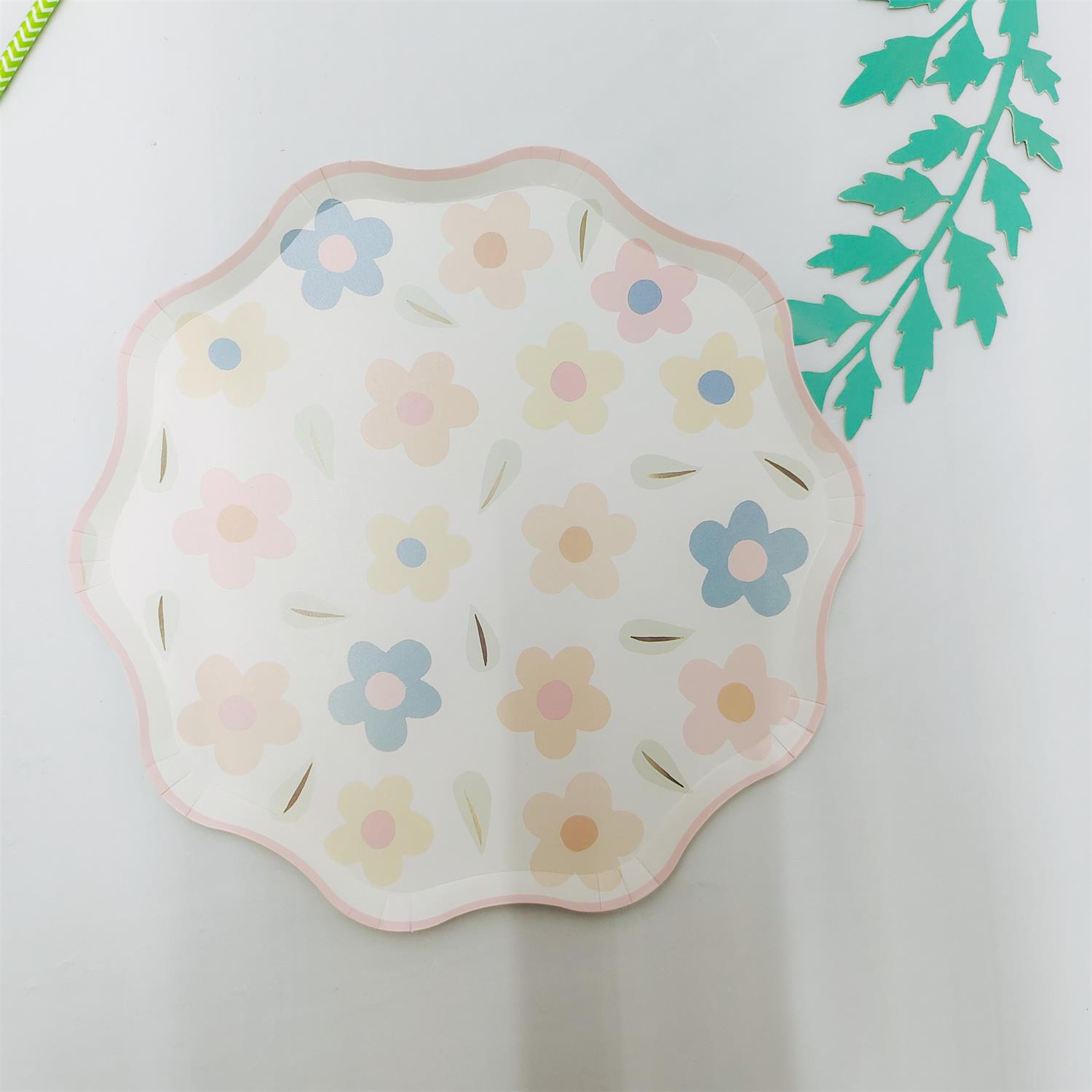 จานขนาด 10.5 นิ้ว