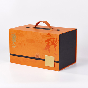 Boîte à livre pliable à fermeture magnétique, poignée <span class=keywords><strong>de</strong></span> transport en cuir détachable, boîte d'emballage cadeau personnalisée avec estampage à chaud - Product Image 2