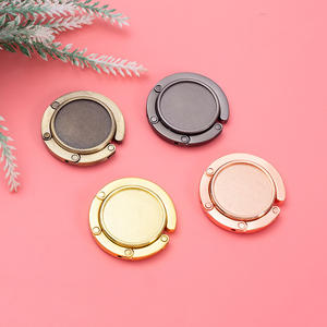 Faltbarer Handtaschenhalter für Damen, tragbarer Taschenhaken für Schreibtisch und Tisch - Product Image 3