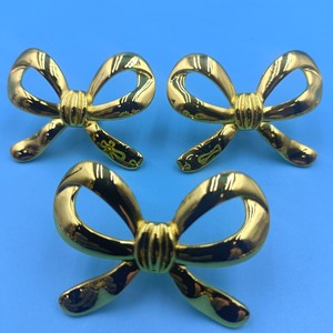 Poignées de meuble en laiton doré, forme nœud papillon, accessoire de quincaillerie durable au design traditionnel - Product Image 2