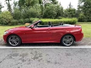<span class=keywords><strong>BMW</strong></span> 225i M Sport Cabriolet Coupé de Luxe d'occasion 2018, Volant à Gauche, Transmission Automatique, Moteur Turbo 2.0T, Sièges en Cuir - Product Image 6