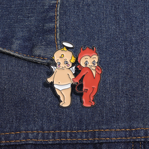 Spilla in lega con personaggi creativi personalizzati di <span class=keywords><strong>angeli</strong></span> e demoni, accessorio per colletto - Product Image 4