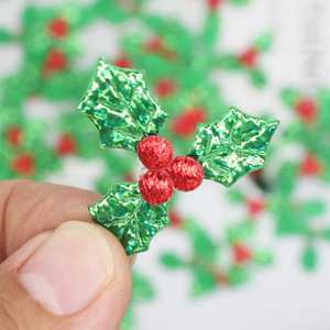 Confettis en tissu métallisé or et argent découpés au laser, forme trèfle à <span class=keywords><strong>trois</strong></span> feuilles, 3,5 cm-5 cm, pour décoration de boîtes cadeaux - Vente directe usine - Product Image 4