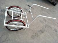 Petit chariot de restauration mobile pour la vente de nourriture en déplacement