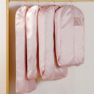Housse de protection extensible pour vêtements suspendus, sac de rangement intégré pour doudounes, costumes et autres vêtements - Product Image 1