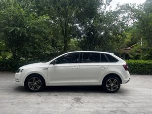 Auto Usado <span class=keywords><strong>Skoda</strong></span> Rapid TSI230 2018, Hatchback, Volante a la Izquierda, Automático, Lujoso, Robusto, Económico, Urbano, Compacto, Diseño Dinámico, 131 CV - Product Image 5