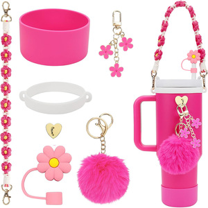 Set de 7 Accesorios para Vaso Térmico con Diseños de Joyería de Eslabón Cubano y Cuerda Colgante de Goma de Silicona - Product Image 5