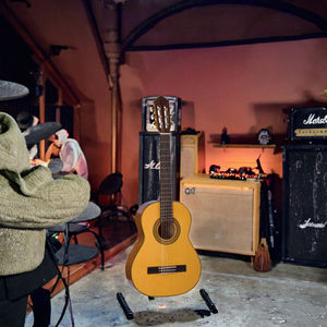 <span class=keywords><strong>Guitarra</strong></span> Clásica Española Starsun C-20 de 39 Pulgadas con Escala de 648 mm, Acabado Brillante y Clavijas Doradas - Product Image 3