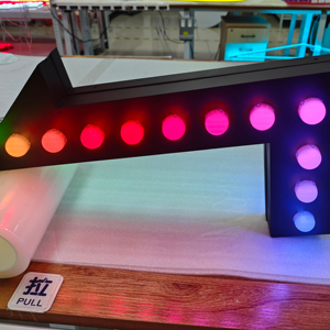 3D kim loại đuổi RGB LED Số marquee chữ cho bên công ty cửa hàng trang trí nội thất đám cưới cửa hàng quảng cáo dấu hiệu điện tử - Product Image 1