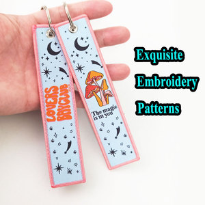 Elegantes Llaveros de Tela con Temática de Vuelo y Bordado Personalizado para Regalos de Tripulación y Colección de Aviación - Product Image 3