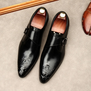 Mocasines de estilo europeo para hombre, con punta redonda, de gamuza, sin cordones, de cuero genuino británico, zapatos para hombre. - Product Image 5