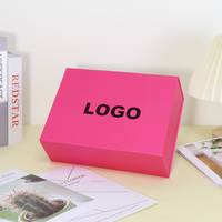 Luxuriöse Magnetische Faltbare Geschenkbox mit Eigenem Logo in Knallrosa, Flach Verpackte Zusammenklappbare Stabile Papierbox