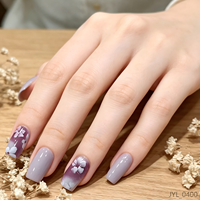 Vente en gros de faux ongles courts carrés en ABS réutilisables avec un design floral violet personnalisé, lot de 24 pièces