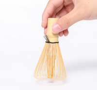 Fouet à thé Matcha en bambou écologique au design moderne fait à la main Mousseur à lait en plastique écologique avec logo personnalisé japonais pour mélanger
