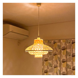 Abat-jour en bambou tissé à la main pour chambre salon rustique bohème Viet Nam inspiré jonc de mer papier suspendu décor à la maison - Product Image 3