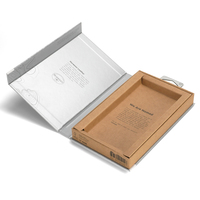Étui de téléphone portable carré personnalisable de qualité supérieure, respectueux de l'environnement, en matériaux recyclés, avec laminage mat, paillettes et revêtement UV