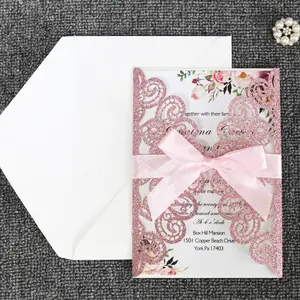 Precio barato de lujo rosa brillo papel boda invitación árabe corte láser Tarjeta de invitación de boda con sobre