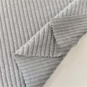 Vente en gros de <span class=keywords><strong>tissu</strong></span> côtelé épais pour vêtement tricoté en rayonne 220GSM <span class=keywords><strong>tissu</strong></span> côtelé brossé personnalisé 4*2 pour robe à manchettes - Product Image 5