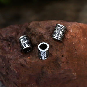 Souvenirs nordiques bijoux <span class=keywords><strong>viking</strong></span> en acier inoxydable <span class=keywords><strong>perle</strong></span> <span class=keywords><strong>de</strong></span> <span class=keywords><strong>barbe</strong></span> <span class=keywords><strong>de</strong></span> patte <span class=keywords><strong>de</strong></span> loup nordique - Product Image 3