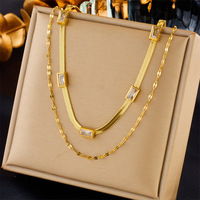 Collier en acier inoxydable 316L plaqué or 18 carats, double couche, avec zircon carré et chaîne serpent, étanche, inaltérable, minimaliste pour femme