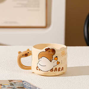 Vente en gros de tasses en céramique de 300 ml, design créatif mignon de capybara, cadeau d'anniversaire pour étudiants, réutilisables, style américain - Product Image 4